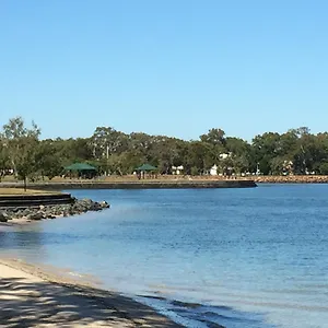 Bribie Waterways Motel Bongaree